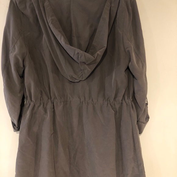 H&M light spring/fall Jacket - Picture 2 of 4